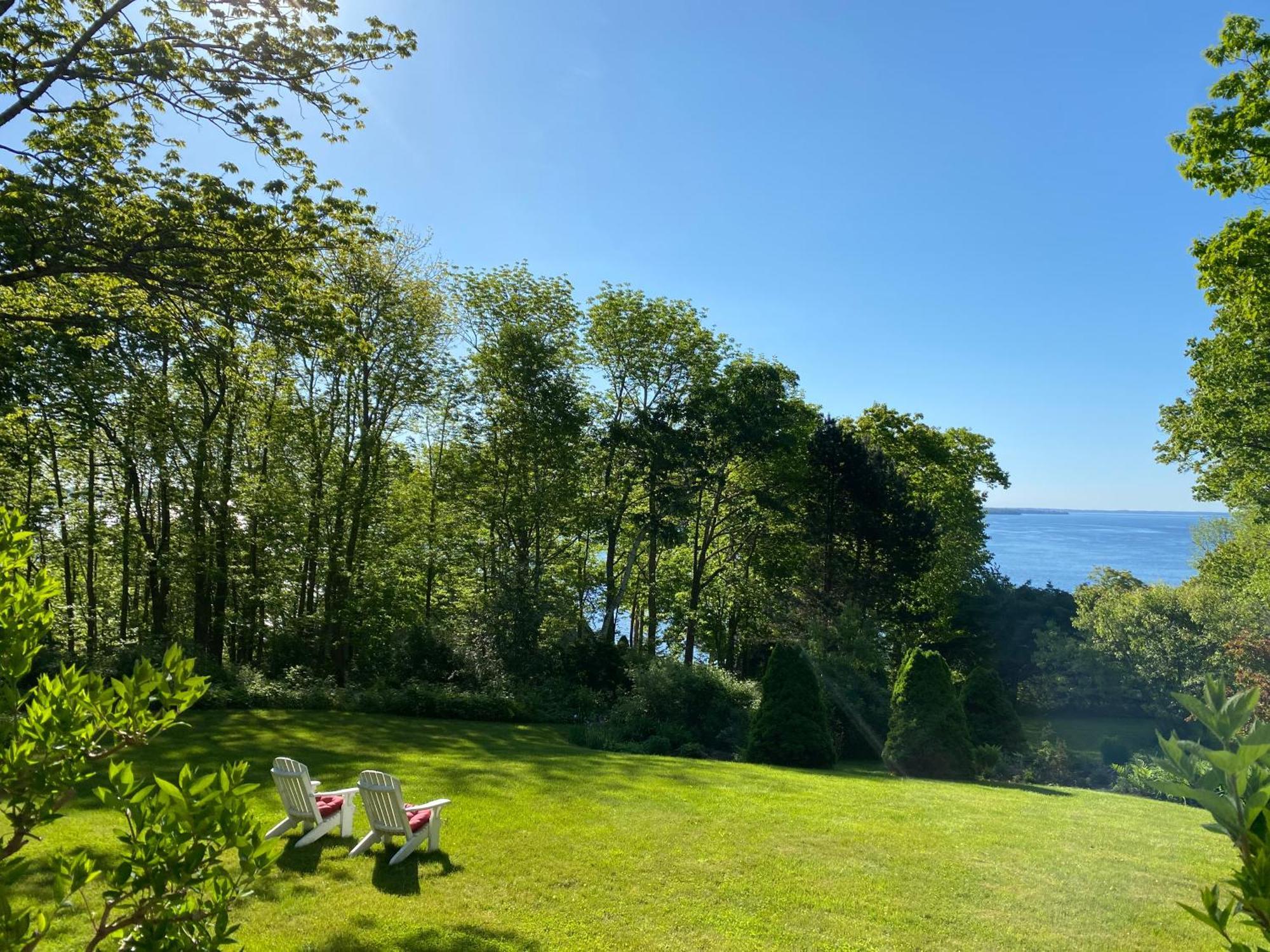 Victorian By The Sea Bed & Breakfast Lincolnville Bagian luar foto