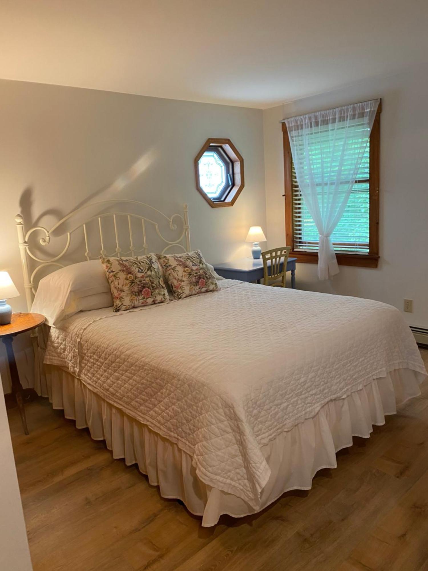 Victorian By The Sea Bed & Breakfast Lincolnville Bagian luar foto