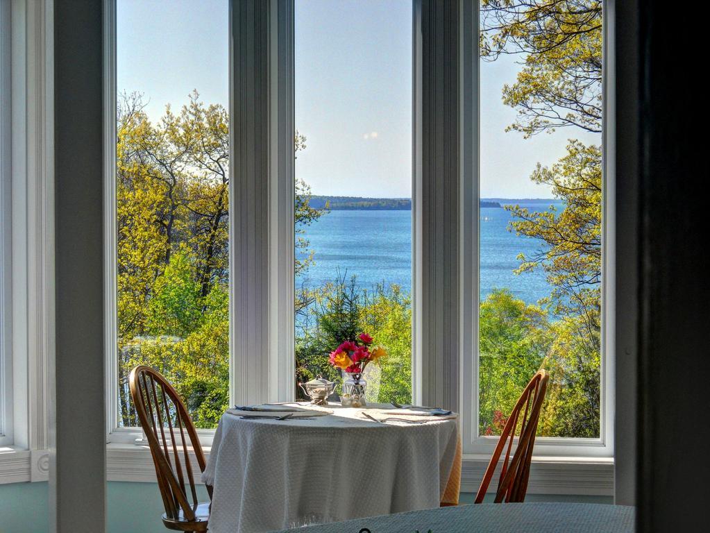Victorian By The Sea Bed & Breakfast Lincolnville Bagian luar foto