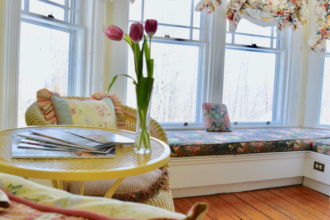 Victorian By The Sea Bed & Breakfast Lincolnville Bagian luar foto
